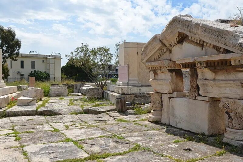 Ελευσίνια Μυστήρια: Από την Αρχαία Λατρεία της Δήμητρας στο Σύγχρονο Πολιτισμό της Ελευσίνας