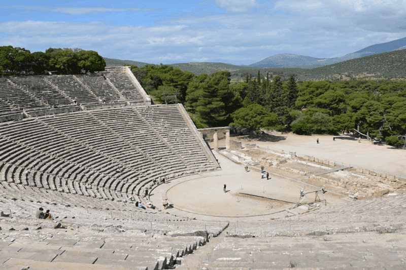 Αρχαίο Θέατρο Επιδαύρου: Το Αριστούργημα της Αρχαίας Ελληνικής Αρχιτεκτονικής