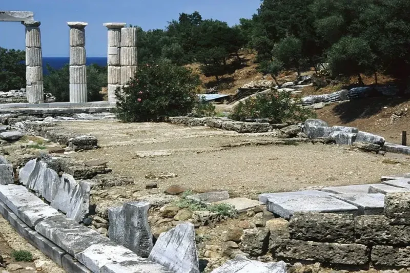 Ιερό των Μεγάλων Θεών Σαμοθράκης – Μυστήρια, Άγαλμα της Νίκης & Ιστορία