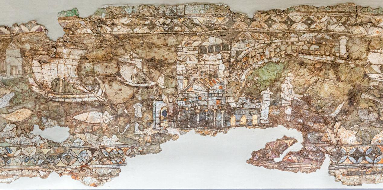 Γυάλινος πίνακας opus sectile από τις Κεγχρεές με παραστάσεις πλοίων, ψαράδων και αρχιτεκτονικών μοτίβων