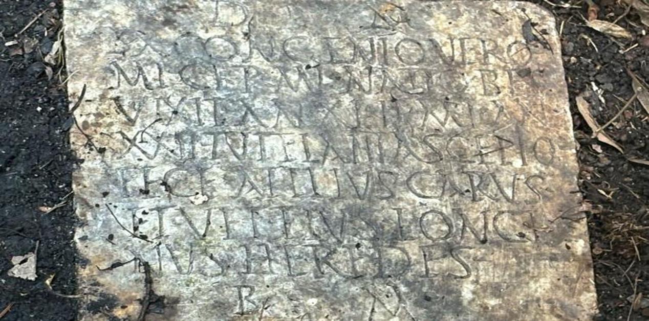 Μια σύντομη, περιγραφική φράση για τις μηχανές αναζήτησης και για χρήστες με προβλήματα όρασης.