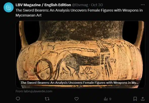 Μυκηναϊκή παράσταση με μορφές που φέρουν σπαθιά, πιθανώς γυναίκες σε τελετουργική σκηνή