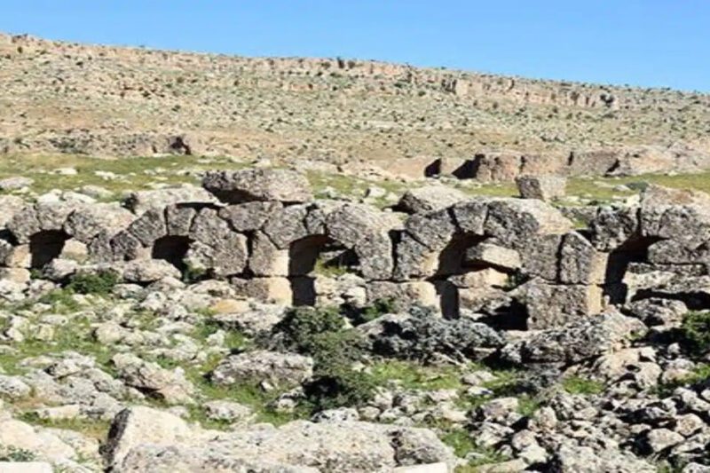 Ερείπια του φρουρίου Rabat στη Σωφηνή, ελληνιστική οχυρωμένη θέση όπου εντοπίστηκε σπάνια αραμαϊκή επιγραφή του 2ου αιώνα π.Χ.