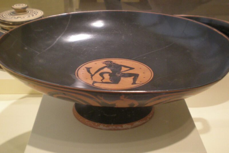 Κύλικα: Το αρχαίο Ελληνικό ποτήρι που χώριζε τους χωρικούς από τους αριστοκράτες