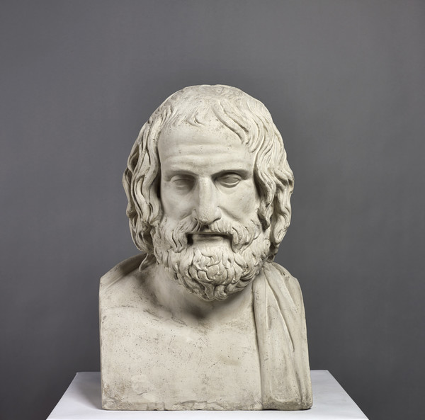 Μαρμάρινη προτομή του Ευριπίδη, αρχαίου Έλληνα τραγωδού.
