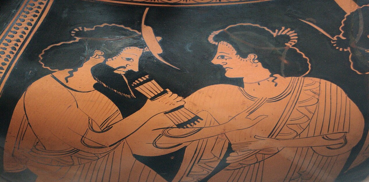 Λεπτομέρεια από αρχαίο ελληνικό αγγείο ερυθρόμορφου ρυθμού που απεικονίζει τον θεό Ερμή και τη μητέρα του, Μαία.